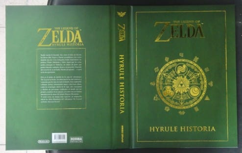 1309-25 Hyrule Historia portada en castellano