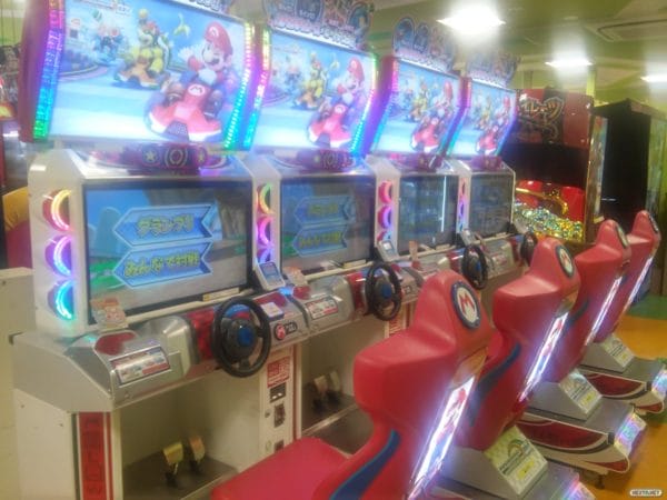 Mario Kart Arcade GP DX