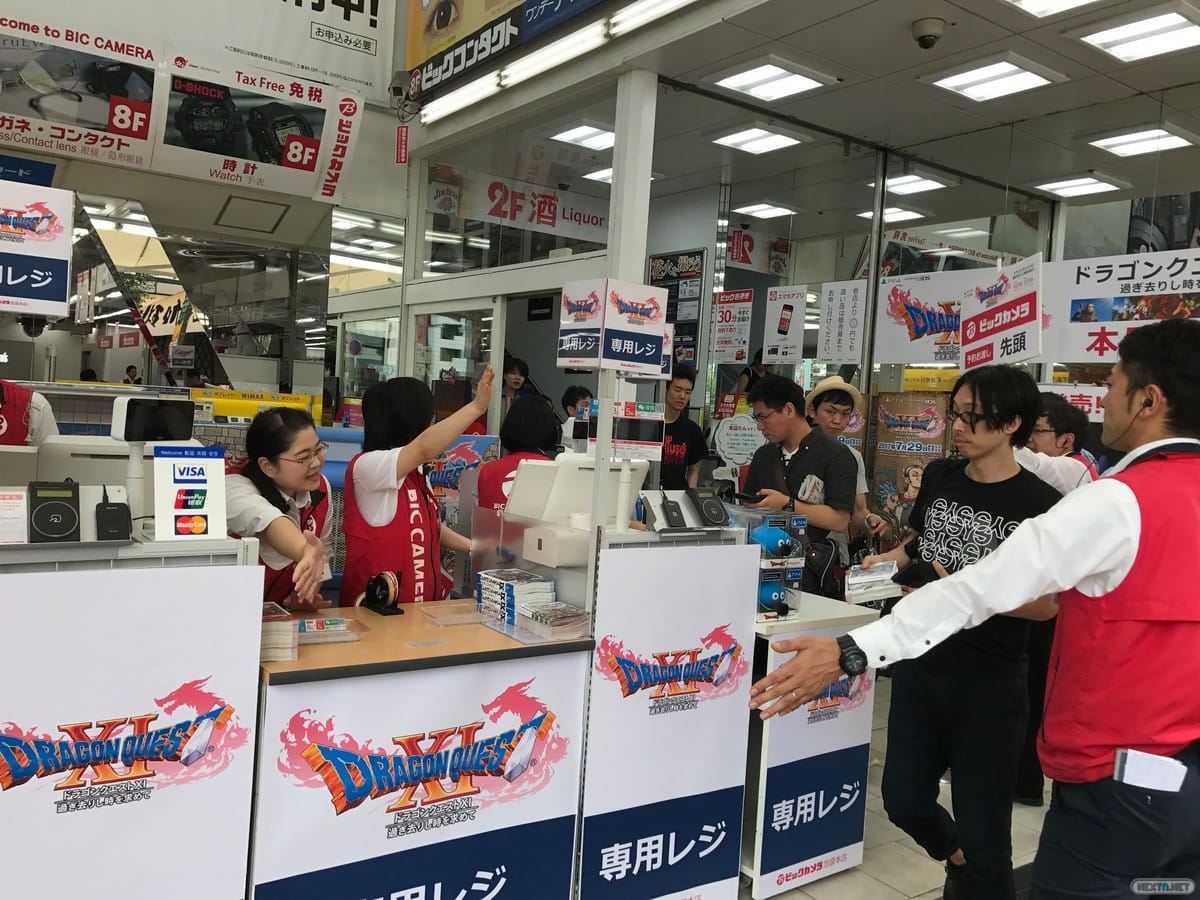 Colas lanzamiento Dragon Quest XI