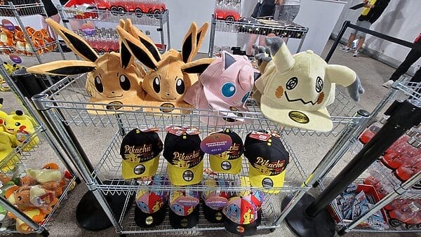 Pokémon GO Fest 2024 - Madrid merchandising