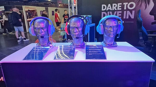 auriculares JBL Quantum evento JBL OWN