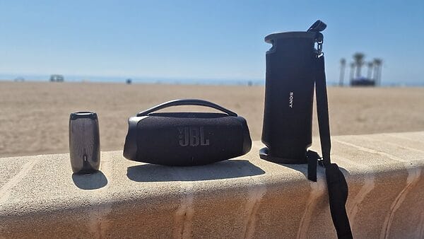 JBL Pulse 4 JBL Boombox 3 Wi-Fi Sony ULT FIELD 7