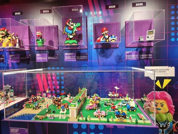LEGO Gaming The Exhibition Super Mario