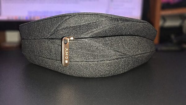 Análisis auriculares SONY WH-1000XM5 REVIEW funda rígida review